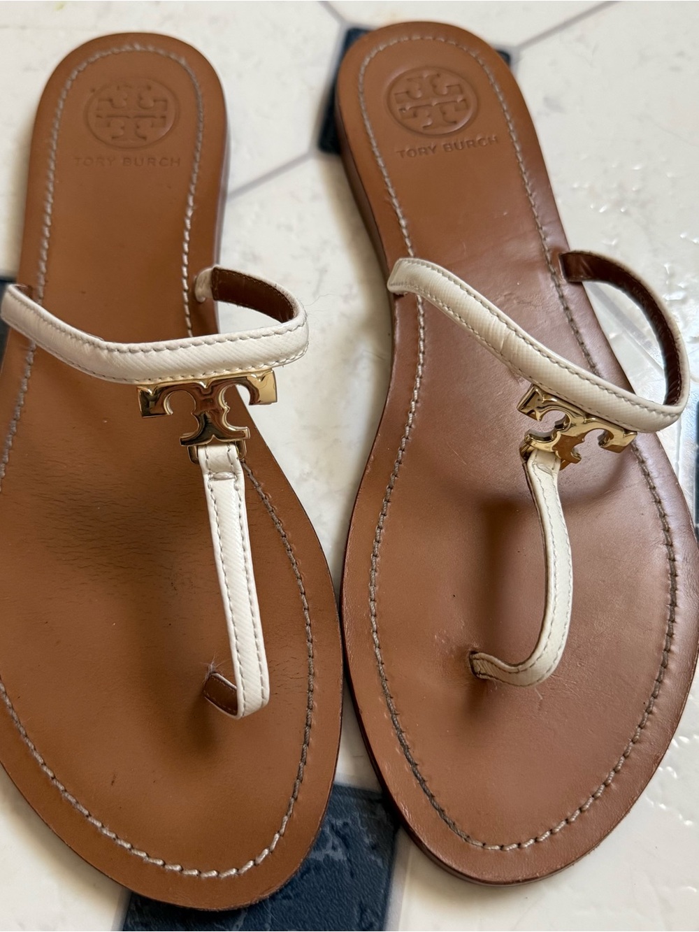 Tory Burch White and Brown Leather Logo Thong Sandals